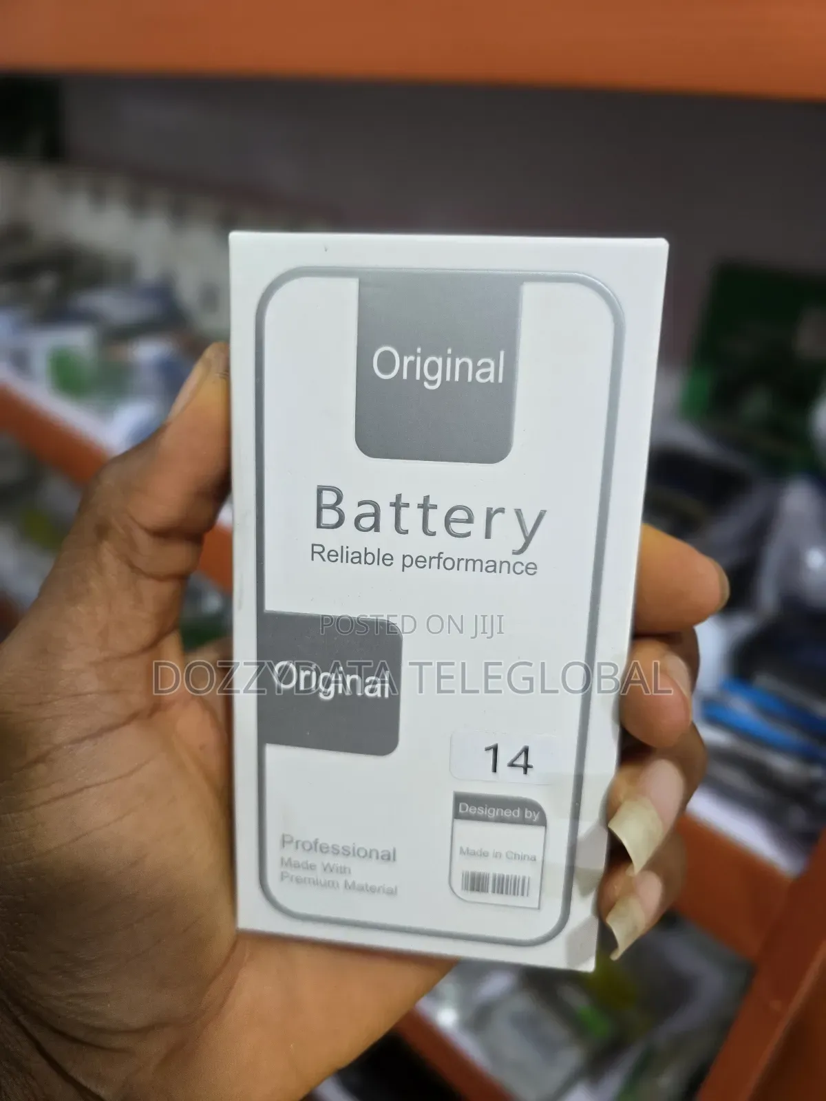 iPhone 14 Battery Replacement