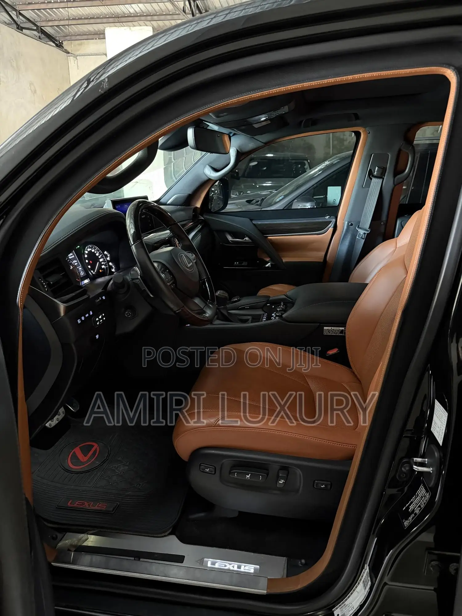 Lexus LX 2021 Black