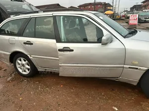 Mercedes-Benz C180 2001 Silver