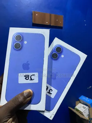 New Apple iPhone 16 128 GB Blue