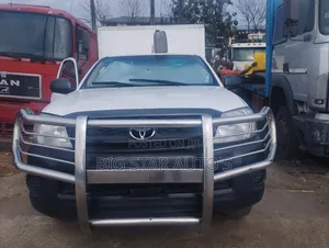 Toyota Hilux 2.7 VVT-i 4X4 SRX 2012 White