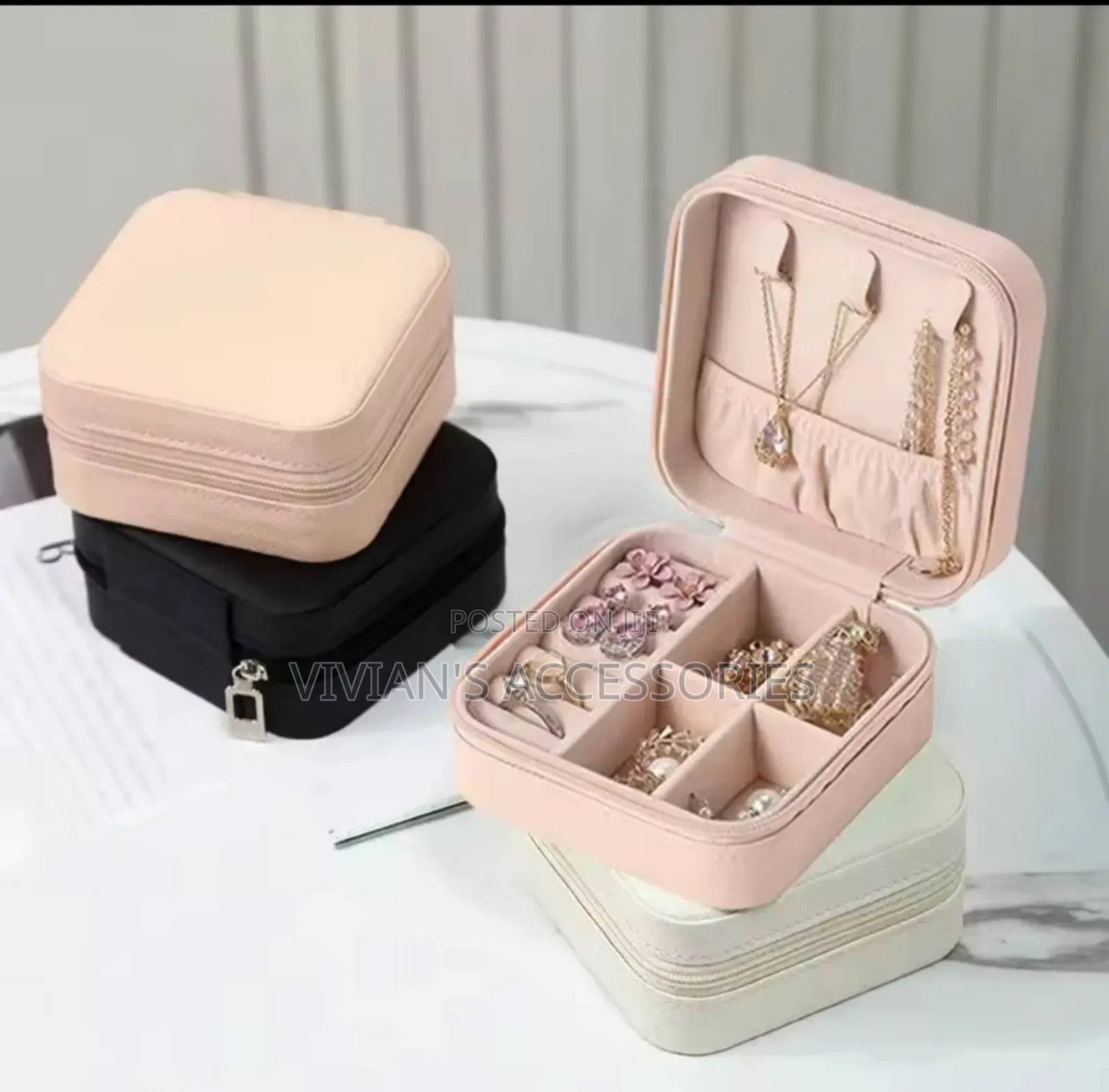 Portable Jewelry Box