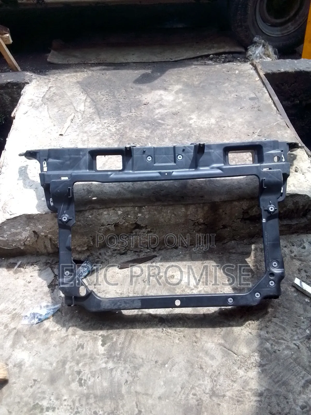 2011-2013 Ford Edge Front Cut