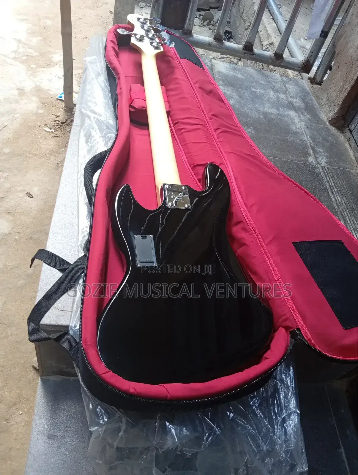 Fender Telecaster Squeir Active Bass Guitar Five String and Db Bag