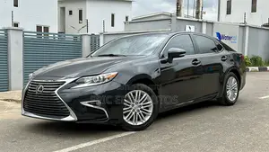Lexus ES 350 FWD 2016 Black