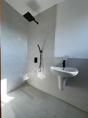 Furnished 2bdrm Apartment in Ikate for sale