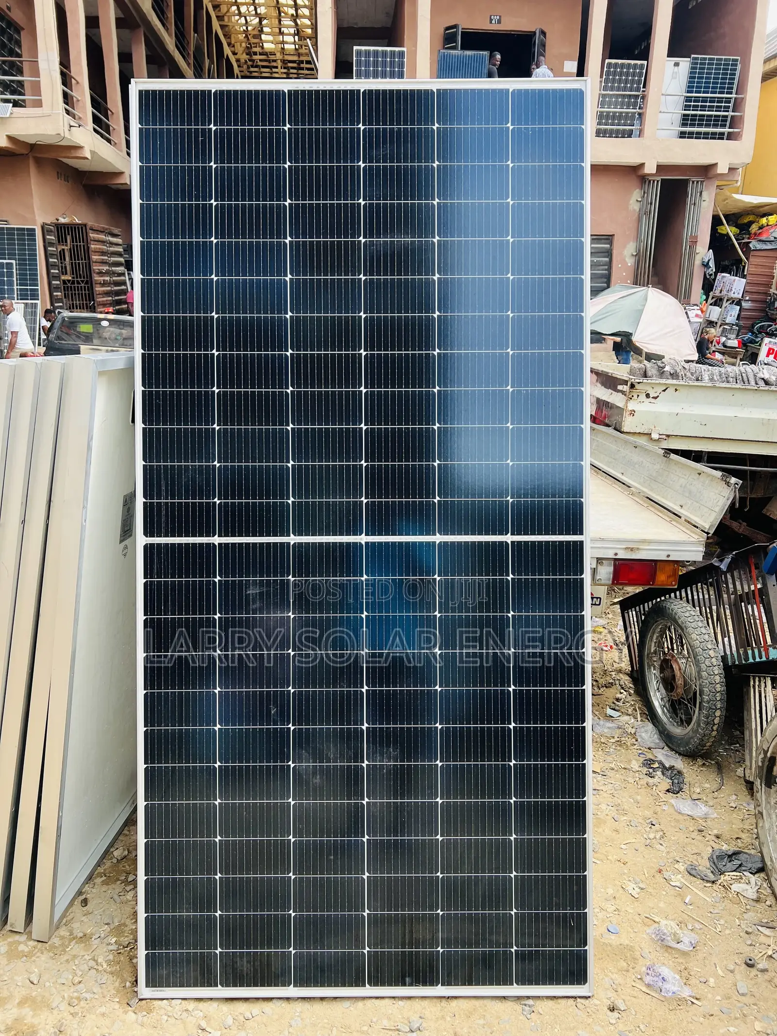 600w Solar Panel.