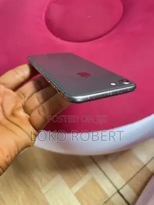 Apple iPhone 8 64 GB Black