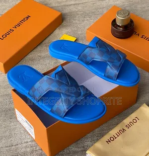 Louis Vuitton Quality Chappal for Men's
