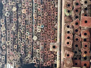 Neatly Used 4mtr Acrow Steel Props
