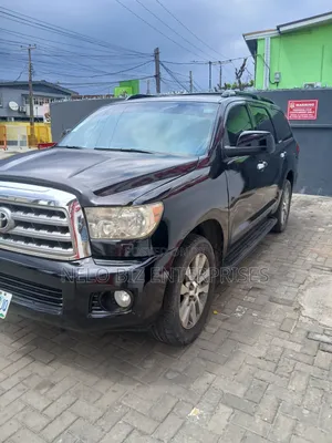 Toyota Sequoia Limited 4dr SUV 4WD (5.7L 8cyl 6A) 2012 Black