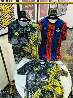 Real MadridBarca Spcial Edition Kits