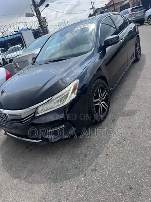 Honda Accord Touring V6 4dr Sedan FWD (3.5L 6cyl 6A) 2017 Black