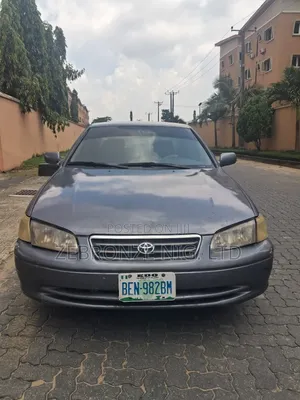 Toyota Camry Automatic 1999 Blue