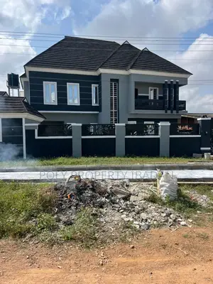 5bdrm Duplex in Airforce Abake, Ibadan for sale