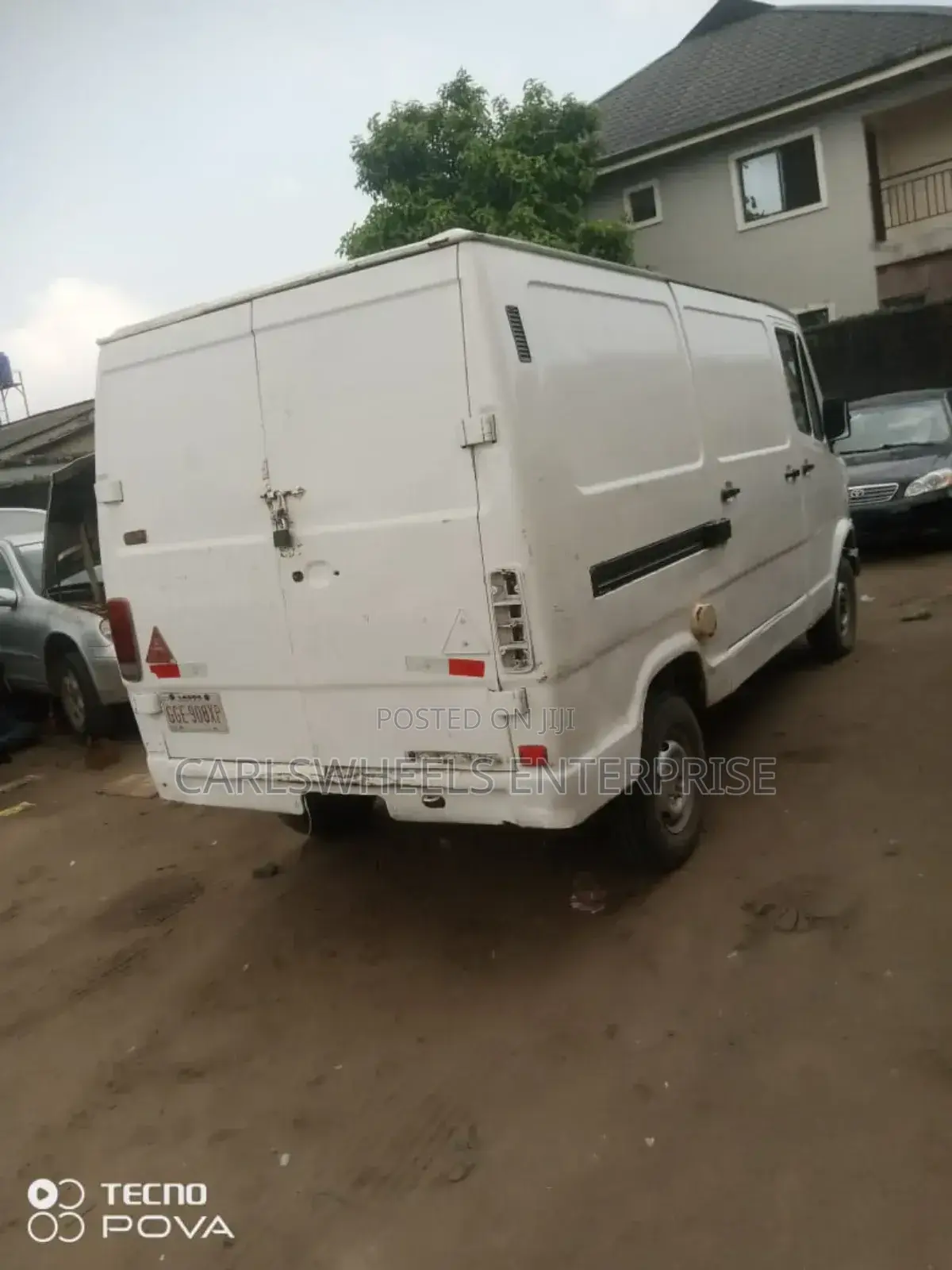 Mercedes-Benz Sprinter 2005 White