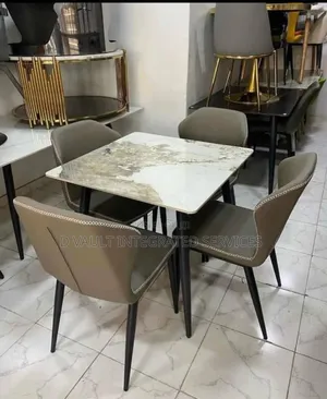 Four Sitter Timeless Marble Dining