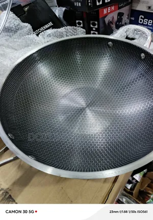 Frying Pan With Cover