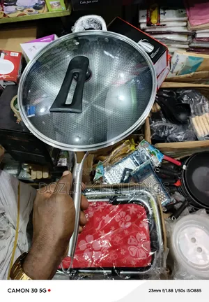 Frying Pan With Cover