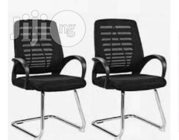 Ergonomic Mesh Visitor Chair