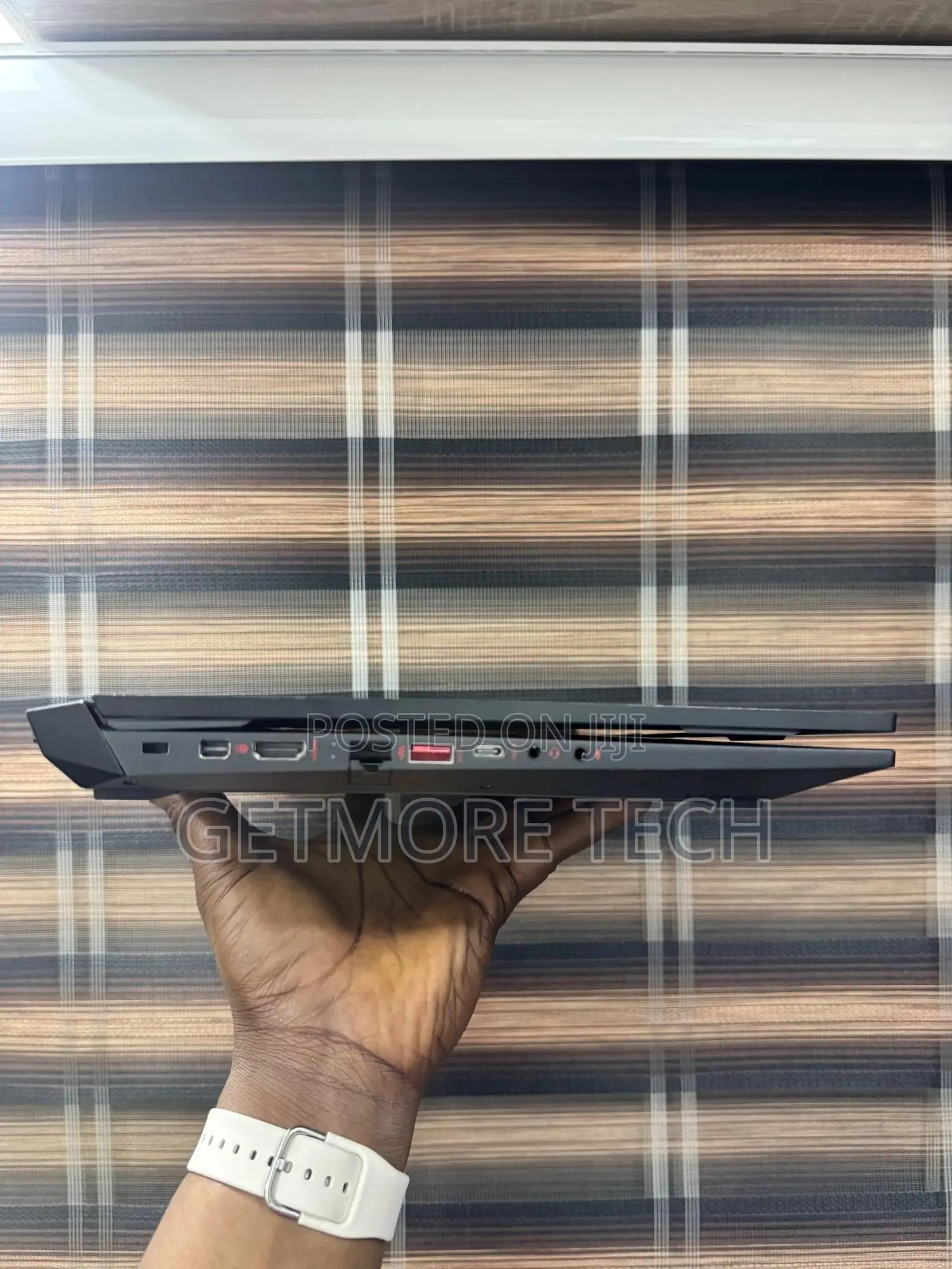 Laptop HP Omen 15-ce0xx 24GB Intel Core i7 HDD+SSD 1T