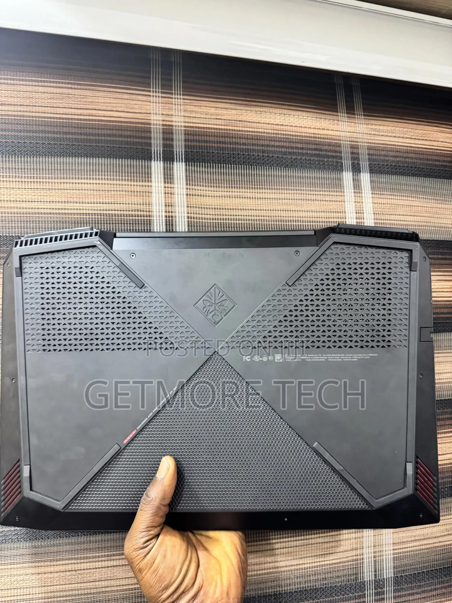 Laptop HP Omen 15-ce0xx 24GB Intel Core i7 HDD+SSD 1T