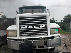 Mack Ch600
