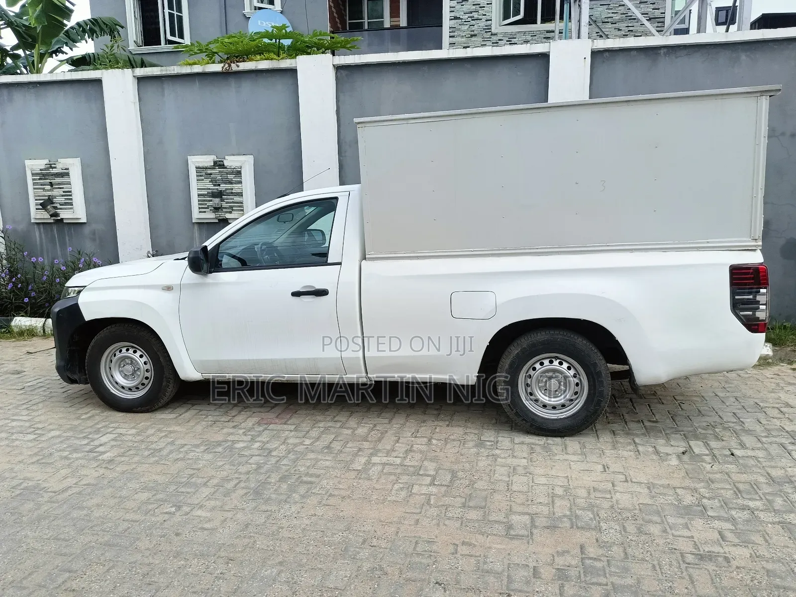 Mitsubishi L200 2010 White
