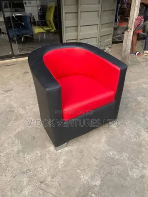 Bucket Chair Single Red and Black