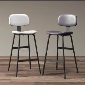 Bar Chair / High Chair