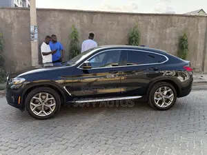 BMW X4 xDrive30i 2024 Black