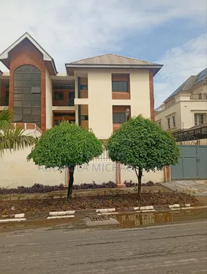 3bdrm Block of Flats in Maitama District for rent