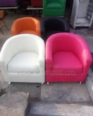 Bucket Chair Red or White Single