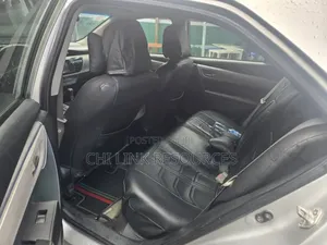 Toyota Corolla 2016 Silver