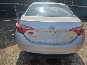 Toyota Corolla 2016 Silver