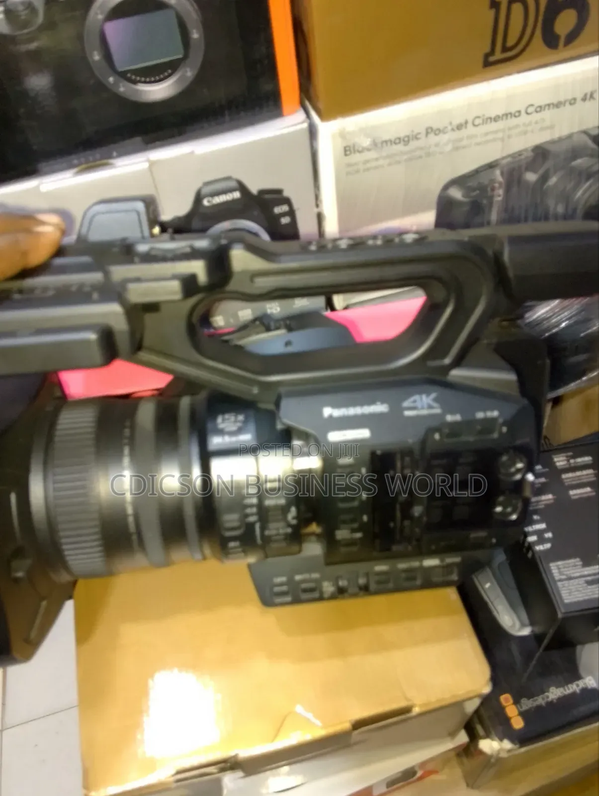 Ux90 Camera