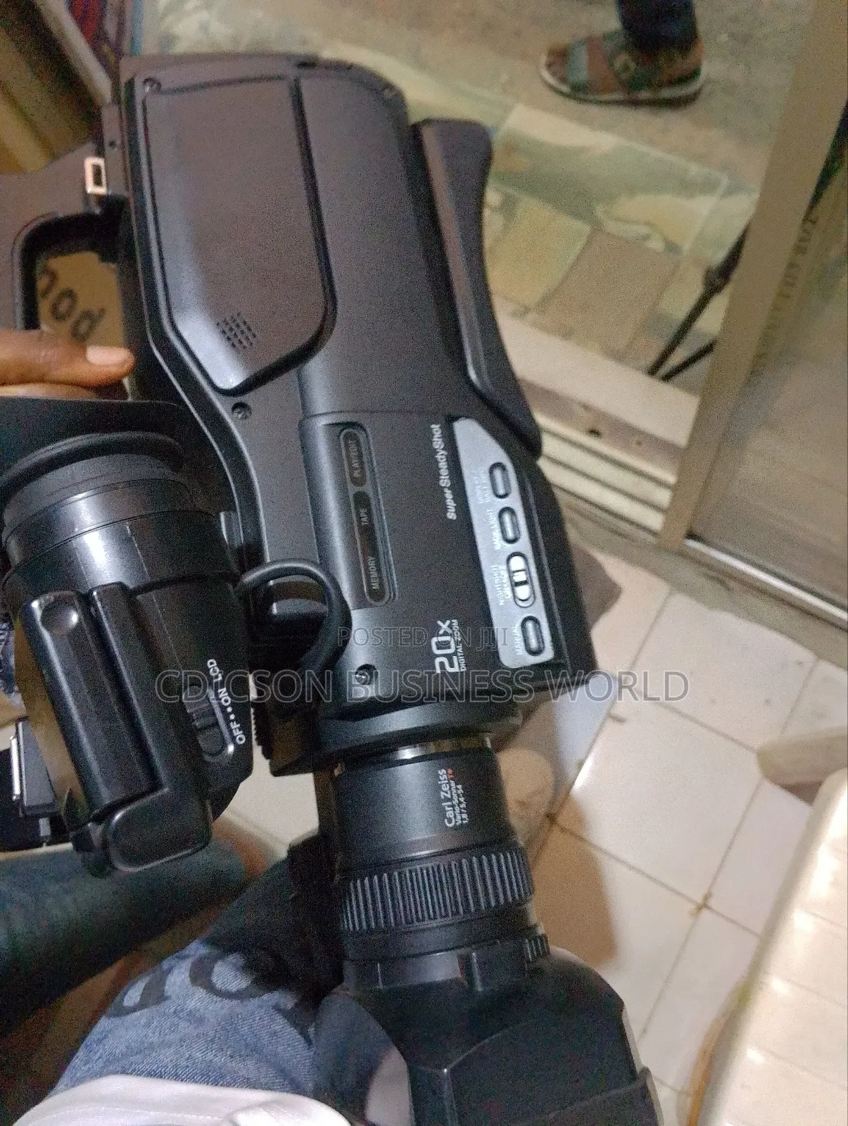 Sony Hd10000
