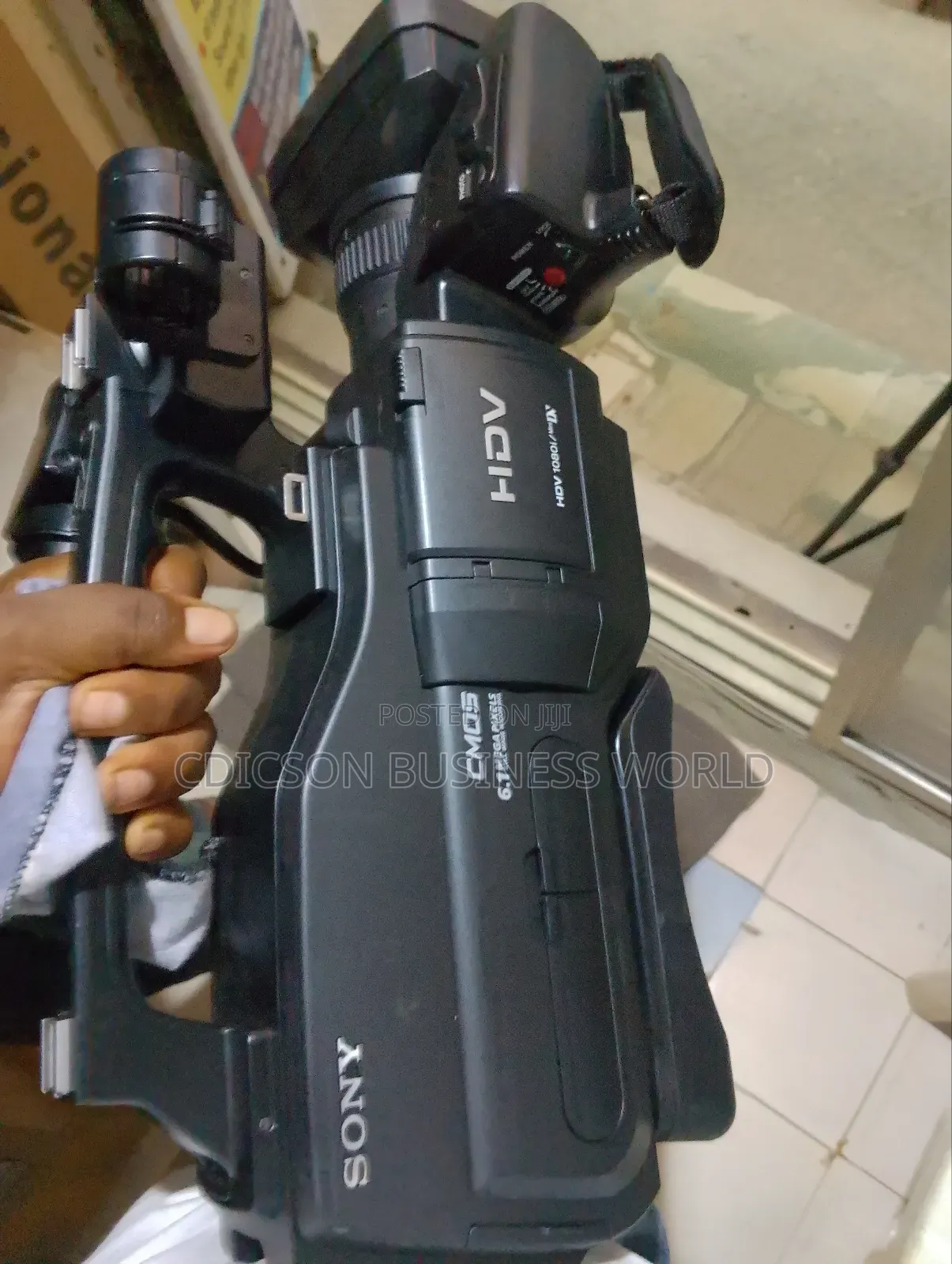 Sony Hd10000