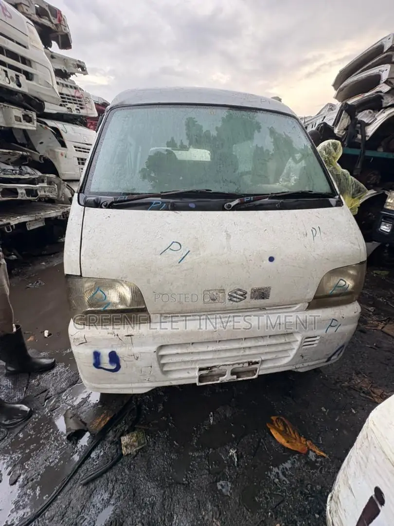 Suzuki Every 2008 White