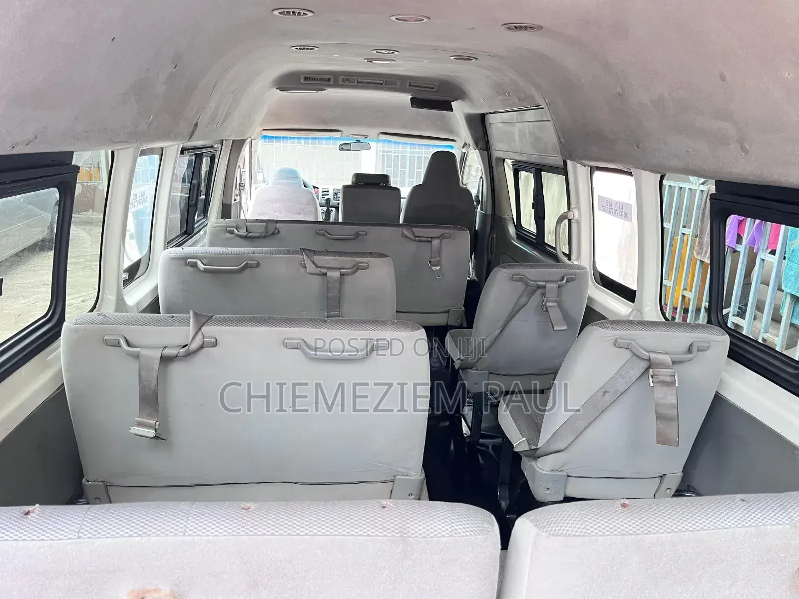 Toyota HiAce 2013 White