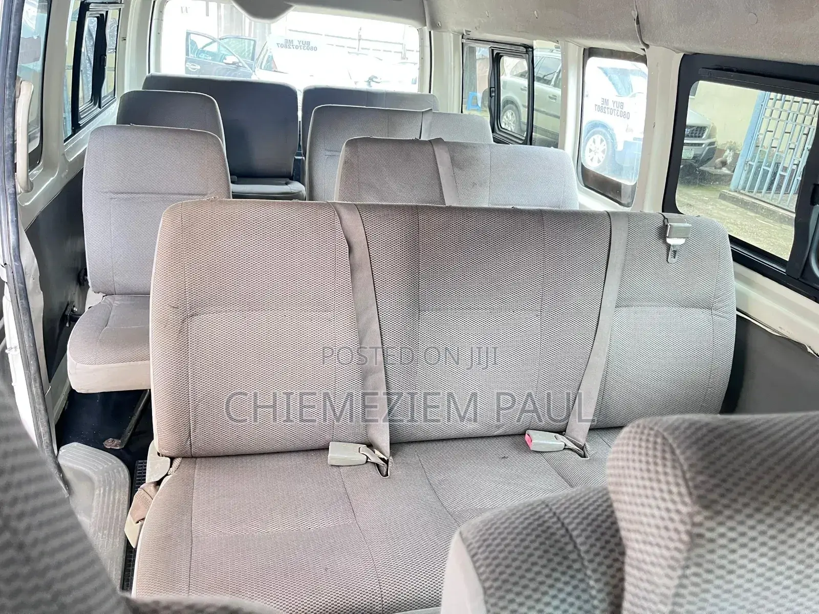 Toyota HiAce 2013 White