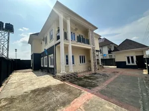 5bdrm Duplex in Lugbe District for sale