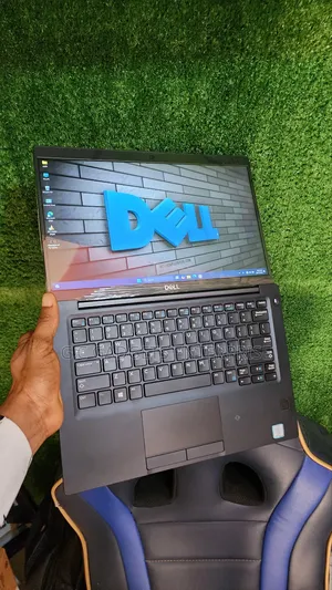 Laptop Dell Latitude 7390 8GB Intel Core i5 SSD 256GB