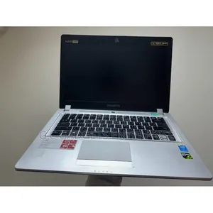 Laptop Gigabyte P34G V7 16GB Intel Core I7 SSD 256GB