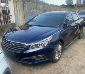Hyundai Sonata Limited Sedan FWD (2.4L 4cyl 6A) 2016 Blue