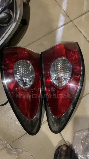 Rear Light Es 330 2005 Model Set