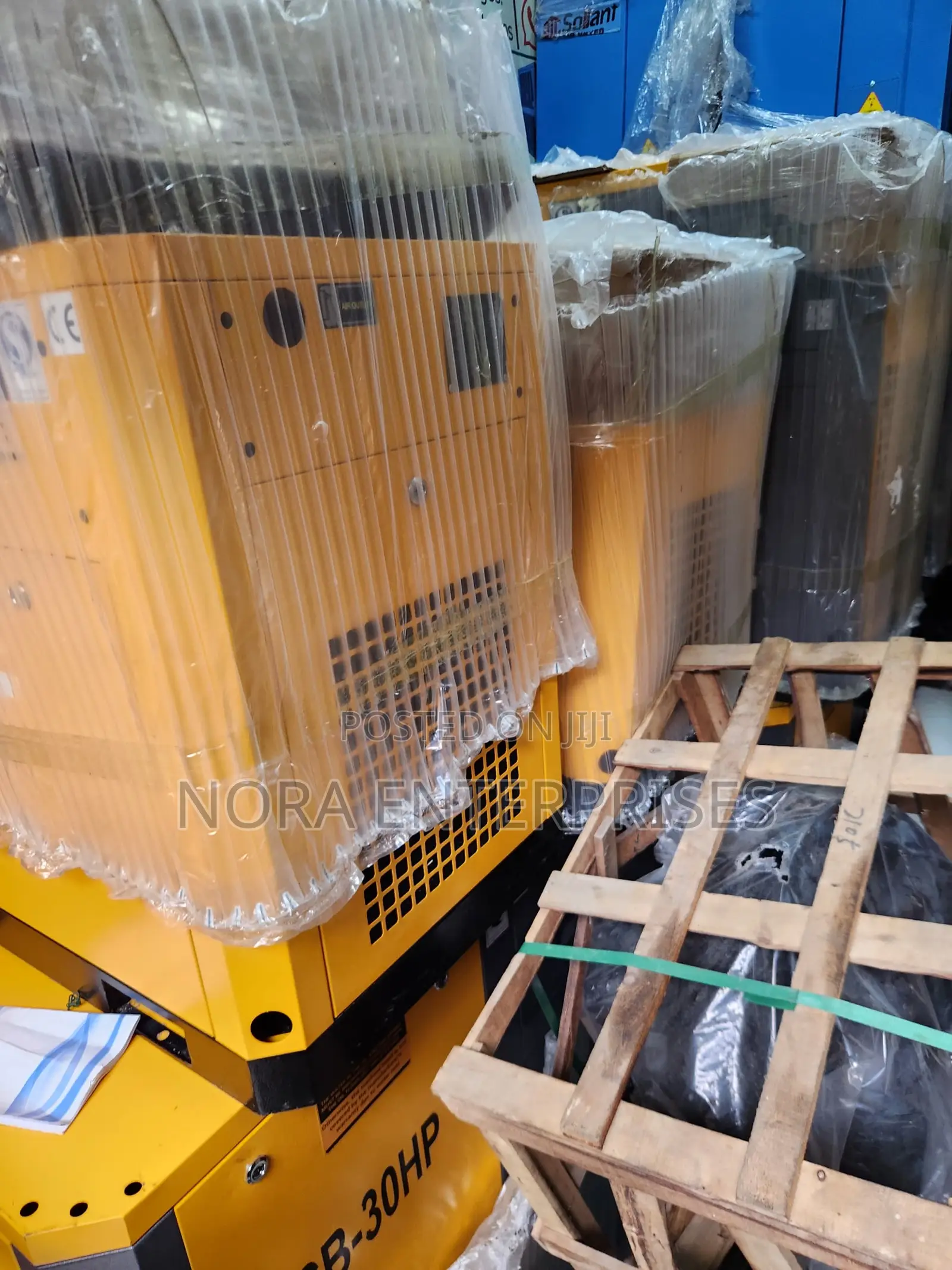 10hp/7.5kw Screw Air Compressor Machine 10bar