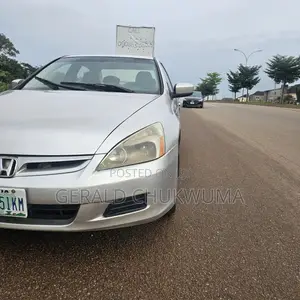Honda Accord 2006 Silver