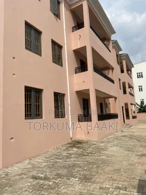 3bdrm Block of Flats in Jahi Gilmore for rent