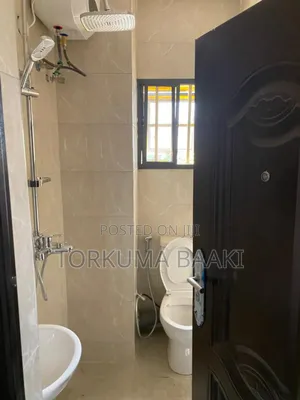 3bdrm Block of Flats in Jahi Gilmore for rent